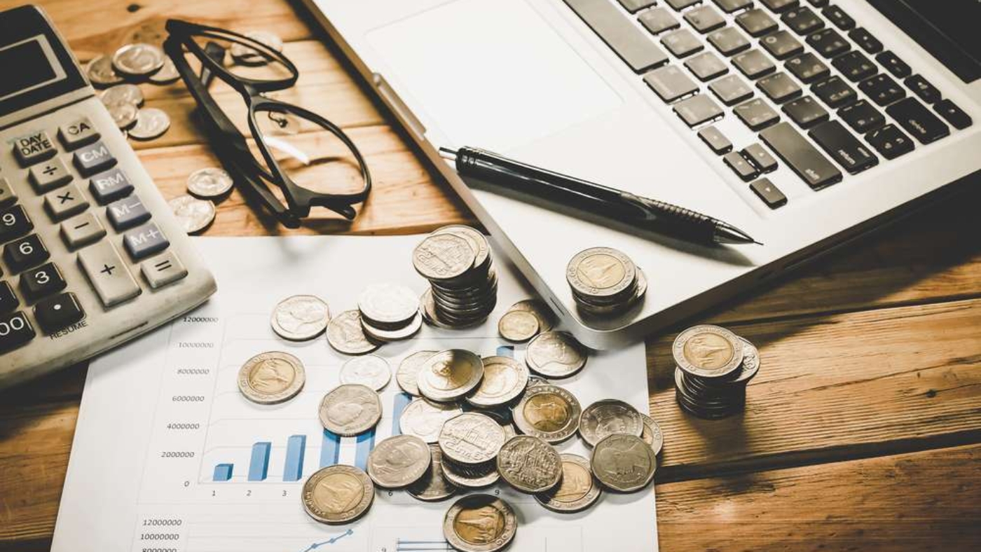 Financial Planning: Balancing Post-Secondary Education and Retirement Savings