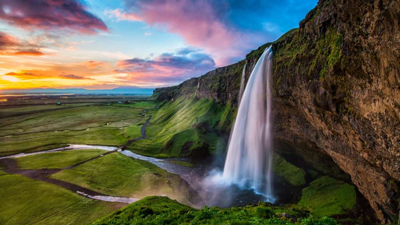 Travel Iceland